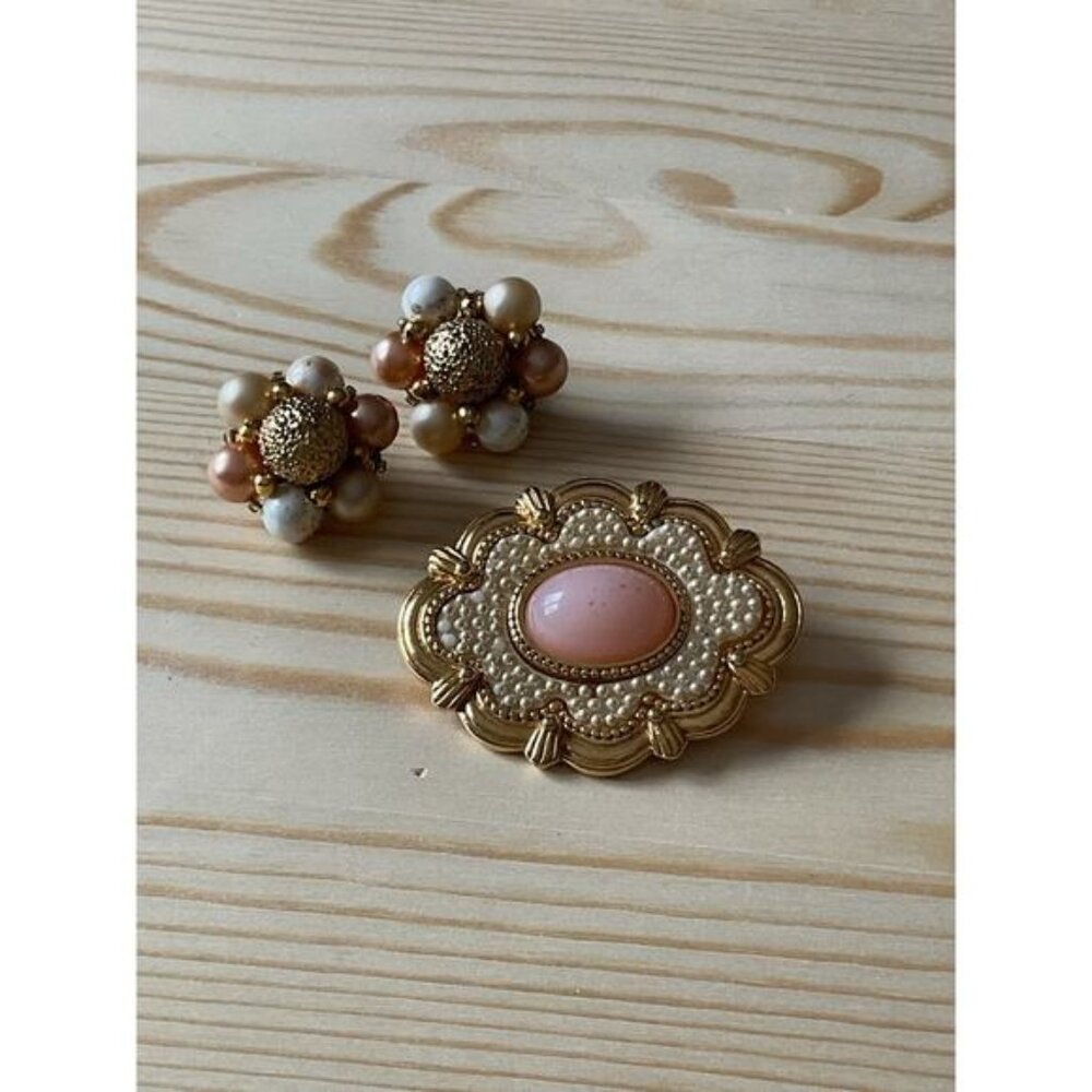 Vintage Napier Faux Pear Cluster Clip On Earrings and Pink Avon Pearl Brooch